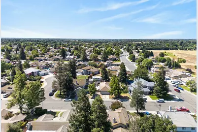 244 Wren Drive, Galt, CA 95632 - Photo 9