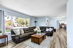 6904 Somerville Way, Fair Oaks, CA 95628 - Photo 9
