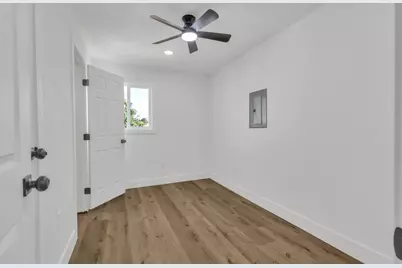 3044 Munford Avenue, Stockton, CA 95205 - Photo 13
