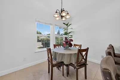 27 Rock Hill Court, Sacramento, CA 95833 - Photo 11
