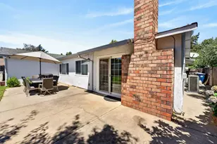 8030 La Riviera Dr, Sacramento, CA 95826 - Photo 19
