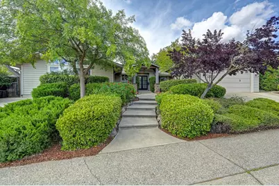325 Diamond Oaks Road, Roseville, CA 95678 - Photo 5