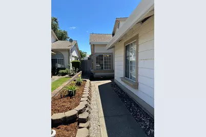 410 Cirby Oaks Court, Roseville, CA 95678 - Photo 3