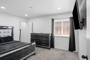 3808 Georgeann Pl, Ceres, CA 95307 - Photo 9