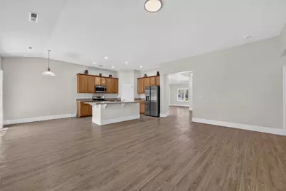 1898 Josephene Way, Yuba City, CA 95993 - Photo 15