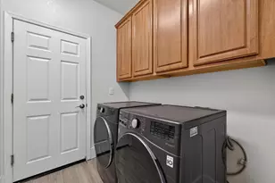 1898 Josephene Way, Yuba City, CA 95993 - Photo 37