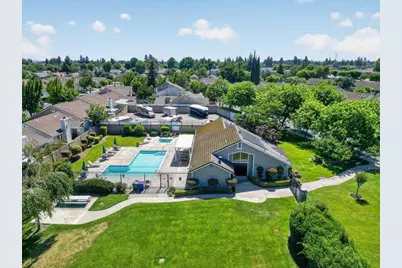 3545 Blackstone Way, Modesto, CA 95356 - Photo 27