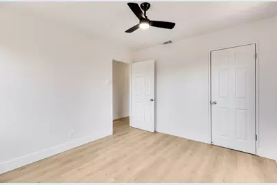 6650 40th Avenue, Sacramento, CA 95824 - Photo 43