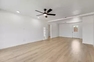 6650 40th Ave, Sacramento, CA 95824 - Photo 21
