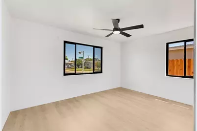 6650 40th Avenue, Sacramento, CA 95824 - Photo 41