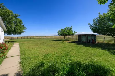 30444 E Highway 4, Farmington, CA 95230 - Photo 21