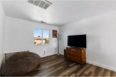 1474 Paddington Way, Plumas Lake, CA 95961 - Photo 17