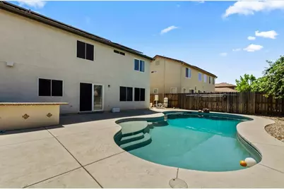 1474 Paddington Way, Plumas Lake, CA 95961 - Photo 43