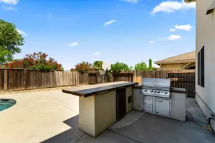 1474 Paddington Way, Plumas Lake, CA 95961 - Photo 35