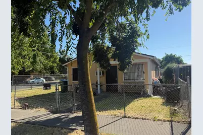 1749 S American Street, Stockton, CA 95206 - Photo 7