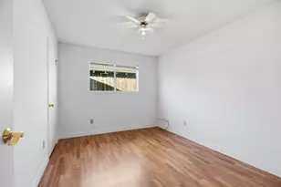 2820 E Orangeburg Ave, Modesto, CA 95355 - Photo 17