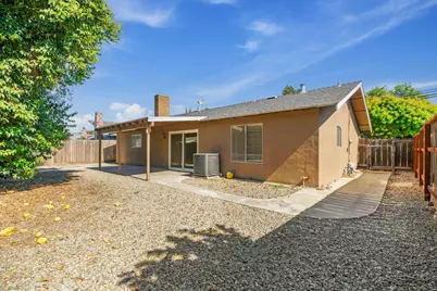 2820 E Orangeburg Avenue, Modesto, CA 95355 - Photo 25