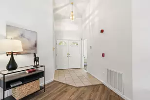 3900 Green Forest Ln, Sacramento, CA 95821 - Photo 5