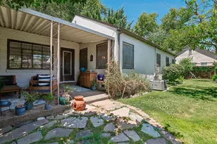 2761 Marty Way, Sacramento, CA 95818 - Photo 23