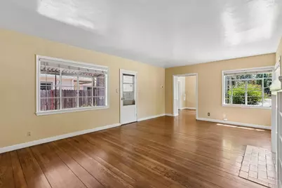 2761 Marty Way, Sacramento, CA 95818 - Photo 29