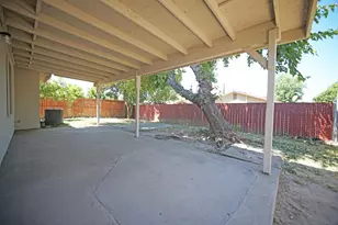 5853 Diablo Dr, Sacramento, CA 95842 - Photo 33
