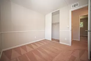 5853 Diablo Dr, Sacramento, CA 95842 - Photo 29