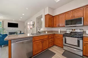 2701 Catalina Dr, Rocklin, CA 95765 - Photo 25