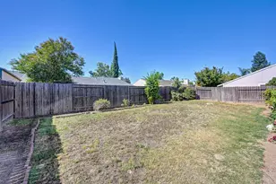 8668 Western Sun Way, Sacramento, CA 95828 - Photo 27