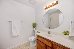 8668 Western Sun Way, Sacramento, CA 95828 - Photo 21