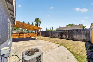 5529 W Norwich Ave, Fresno, CA 93722 - Photo 53