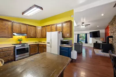 6470 Ridgeway Drive, Pollock Pines, CA 95726 - Photo 21
