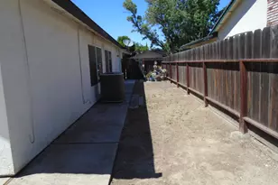 3316 Mesquite Way, Modesto, CA 95355 - Photo 53