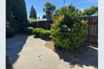 4800 Clarity Court, Sacramento, CA 95842 - Photo 7