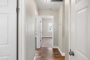 2019 Ethan Wy, Sacramento, CA 95825 - Photo 23