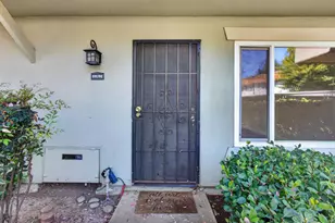 8828 La Riviera Dr, Sacramento, CA 95826 - Photo 33