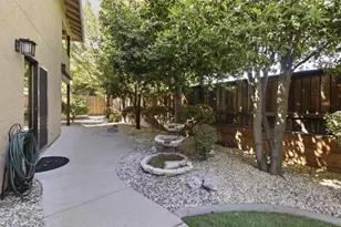 4891 Thousand Oaks Ct, Carmichael, CA 95608 - Photo 35