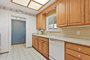 326 Mills Dr, Davis, CA 95616 - Photo 15