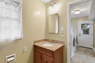 2765 14th St, Sacramento, CA 95818 - Photo 35