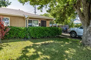 4903 58th St, Sacramento, CA 95820 - Photo 3
