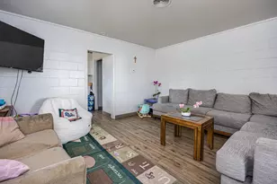 4903 58th St, Sacramento, CA 95820 - Photo 7