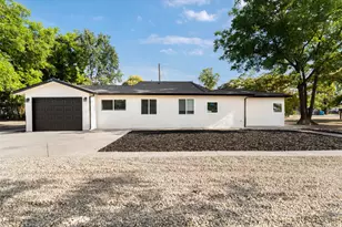 9595 Q St, Live Oak, CA 95953 - Photo 1