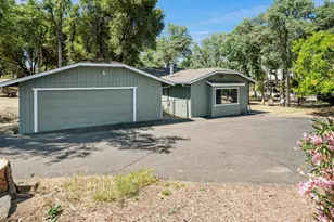 21014 Ferretti Rd, Groveland, CA 95321 - Photo 3