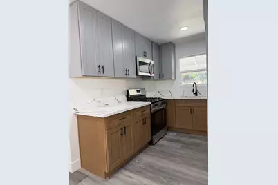 3202 E Lafayette Street, Stockton, CA 95205 - Photo 3