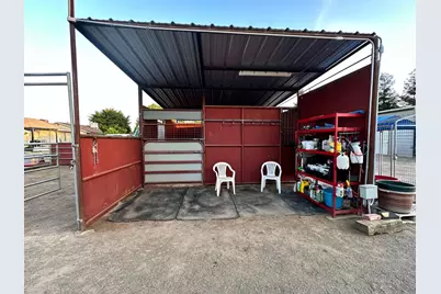 955 Elma St, Hickman, CA 95323 - Photo 15
