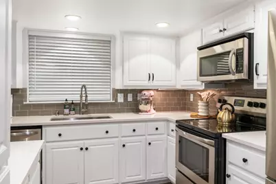 1804 K Street #L2, Sacramento, CA 95811 - Photo 11