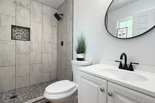 2207 Millwood Ave, Stockton, CA 95210 - Photo 13