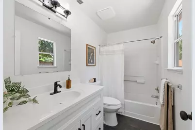 1193 Chelsham Avenue, Galt, CA 95632 - Photo 15