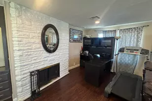 Margargoa, Stockton, CA 95215 - Photo 5
