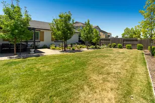 12041 Aleria Cir, Rancho Cordova, CA 95742 - Photo 37