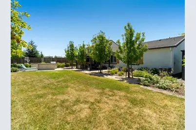 12041 Aleria Circle, Rancho Cordova, CA 95742 - Photo 39